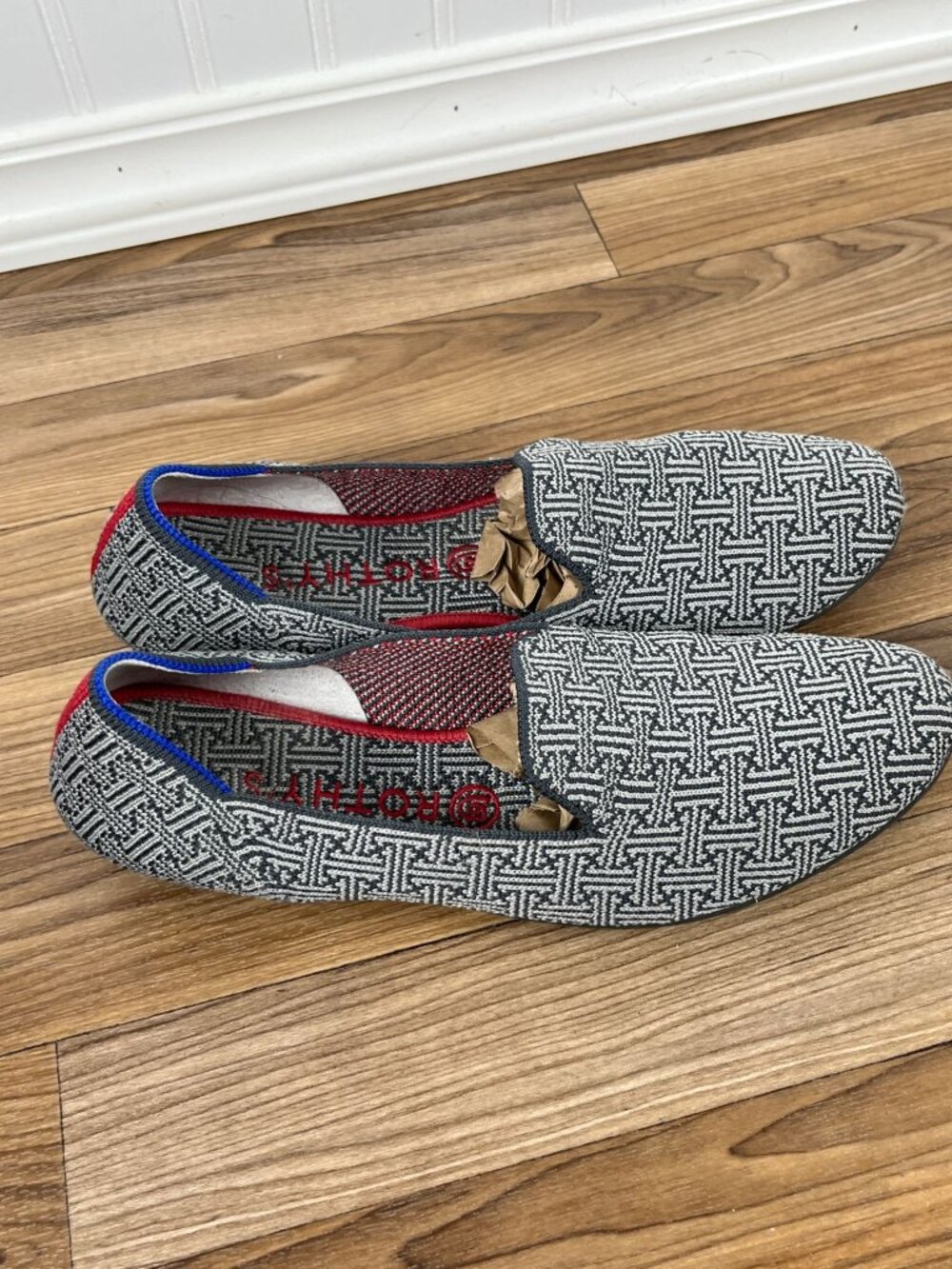 Rothy’s Retired Charcoal Gray Grid Pattern Loafer Flats Size 10 - Picture 5 of 10